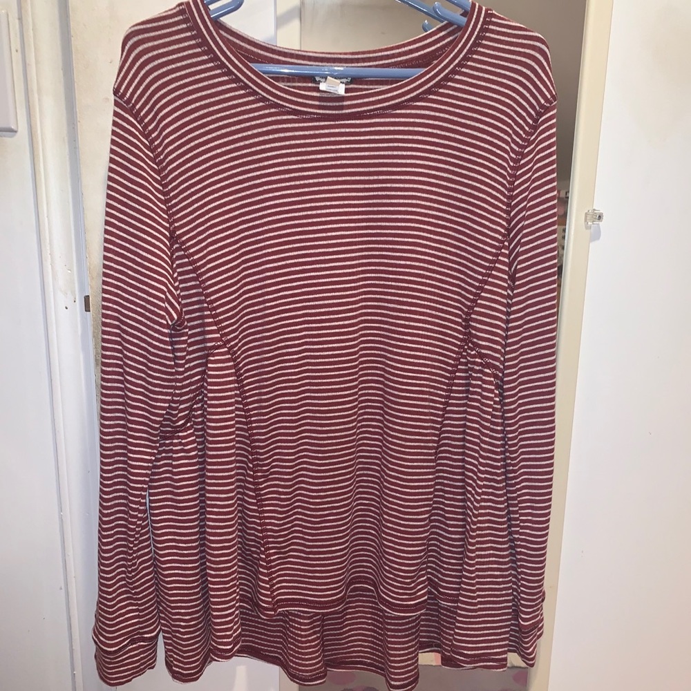High-low Burgundy Striped Top